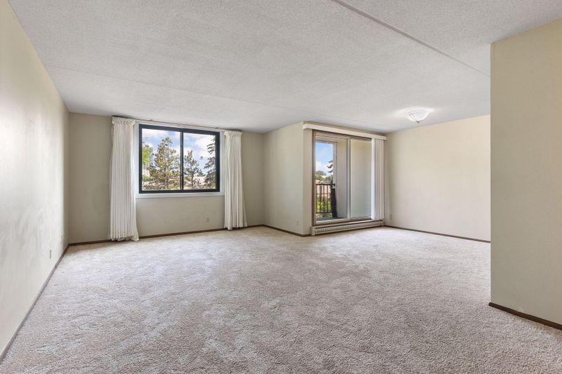 7200 York Ave S #309, Edina, MN 55435