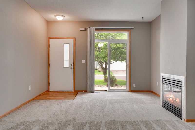 2032 Parkway Ave, Shakopee, MN 55379