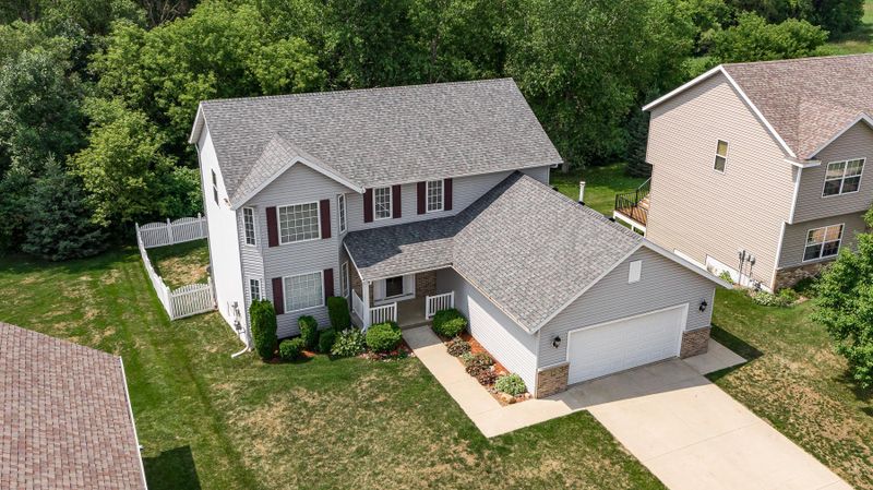 4774 White Pine Dr NW, Rochester, MN 55901
