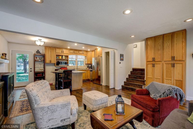 11625 9th Ave NW, Coon Rapids, MN 55433