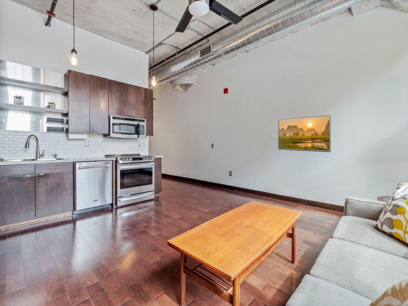 618 Washington Ave N #400, Minneapolis, MN 55401