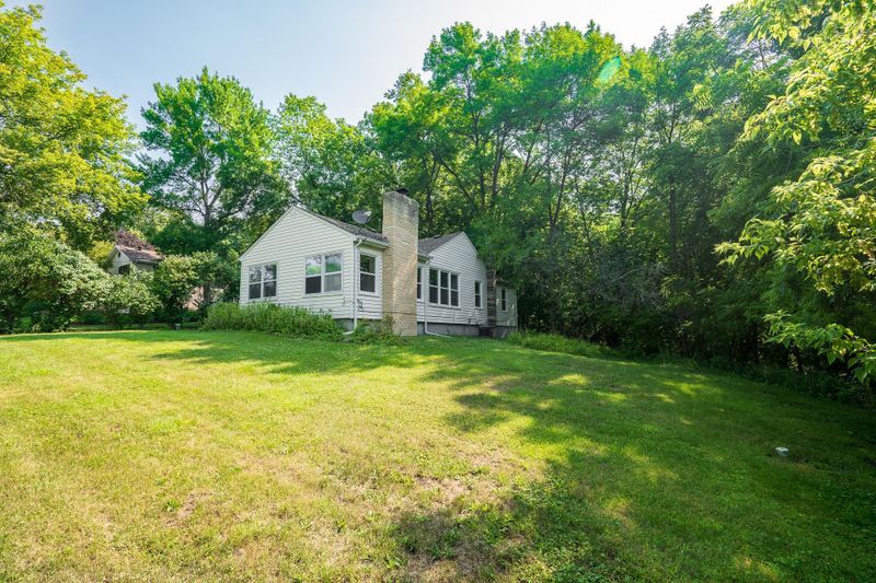 350 Crestview Ave, Long Lake, MN 55356