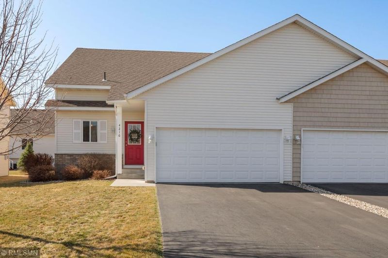 4216 Rymark Ct, Shakopee, MN 55379
