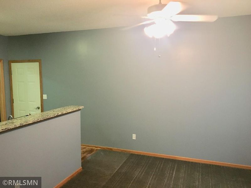6546 154th St W #111, Apple Valley, MN 55124