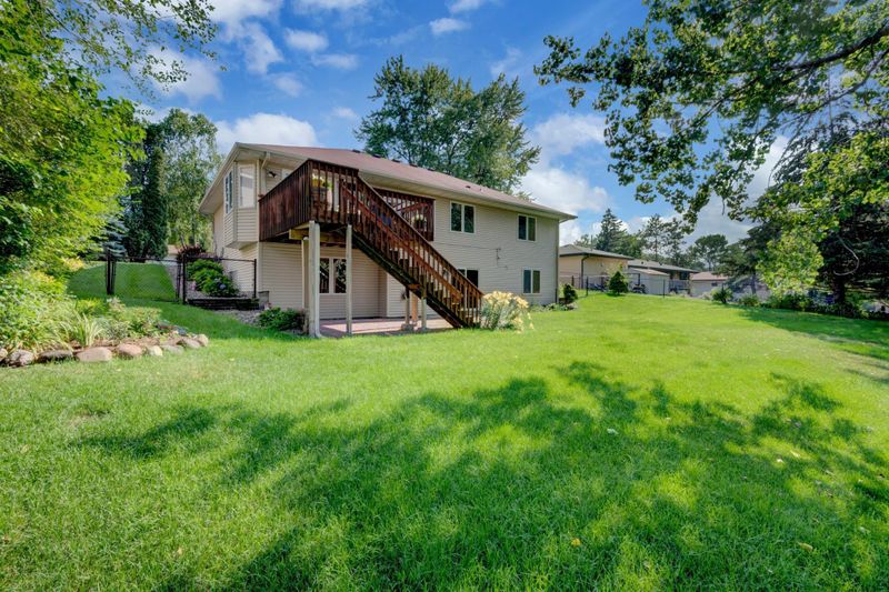 1613 Rice Creek Rd NE, Fridley, MN 55432