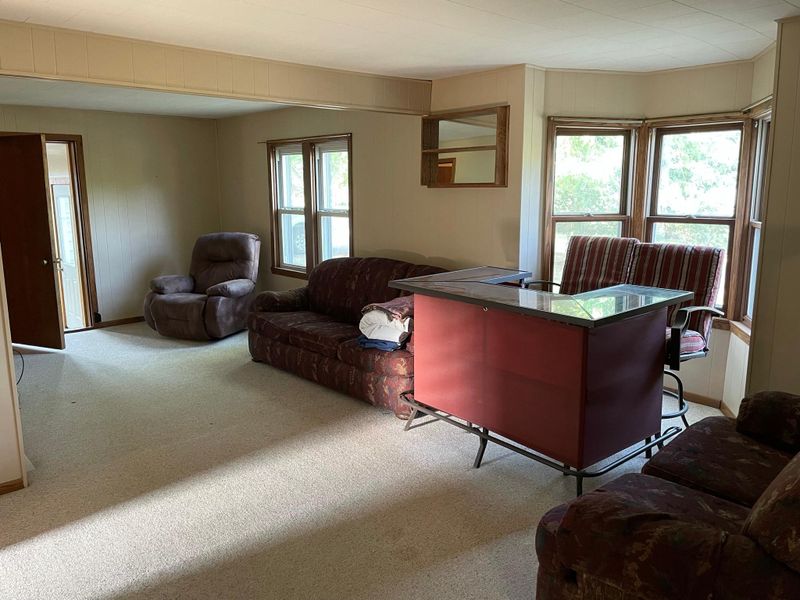 402 Business 23 E, Paynesville, MN 56362