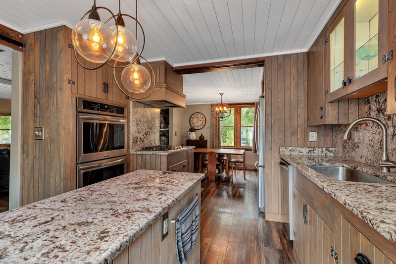201 10th St, Albany, MN 56307