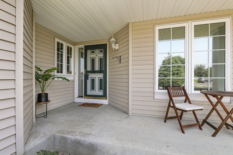 17448 Deerfield Dr SE, Prior Lake, MN 55372