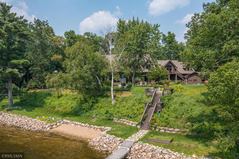 1047 Miller Ln, Nisswa, MN 56468
