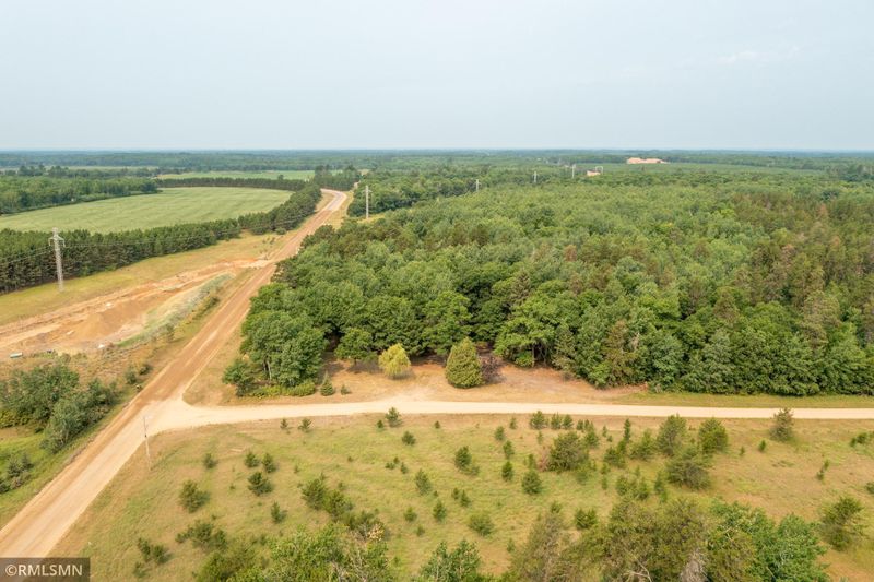 43037 Hosta Ln, Pine River, MN 56474