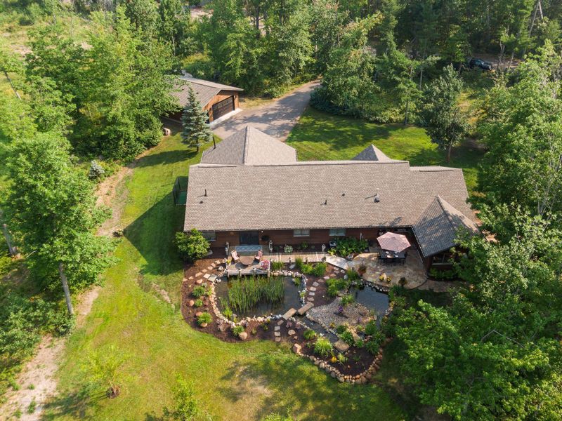 5728 Nashway Rd, Nisswa, MN 56468