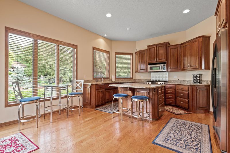 11857 Dunkirk Cir NE, Blaine, MN 55449
