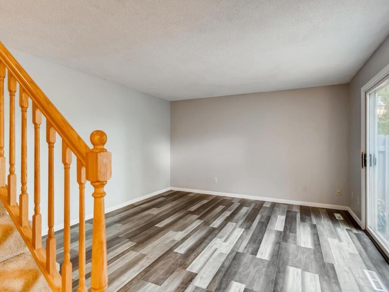 7628 Rimbley Rd, Woodbury, MN 55125