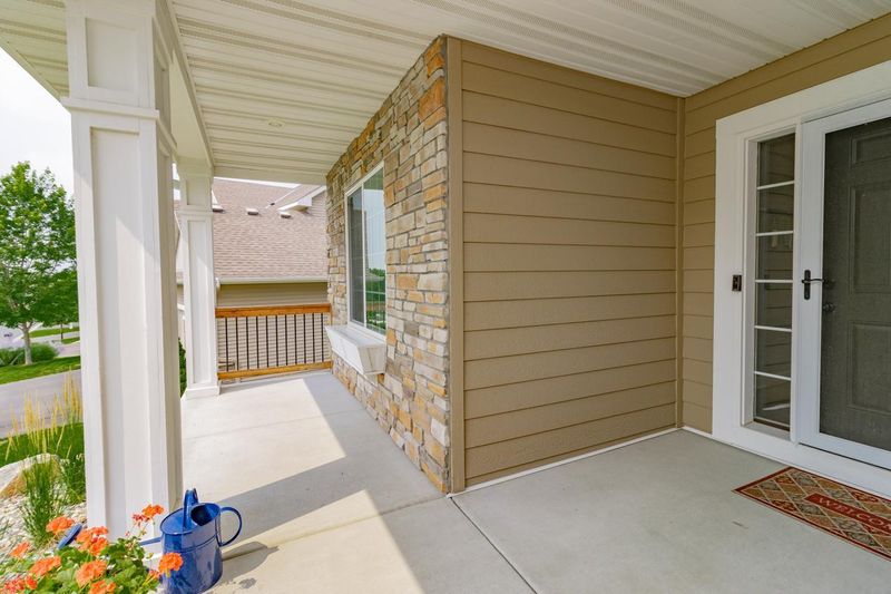 13135 Zinran Pl, Savage, MN 55378