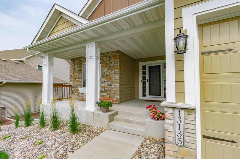 13135 Zinran Pl, Savage, MN 55378