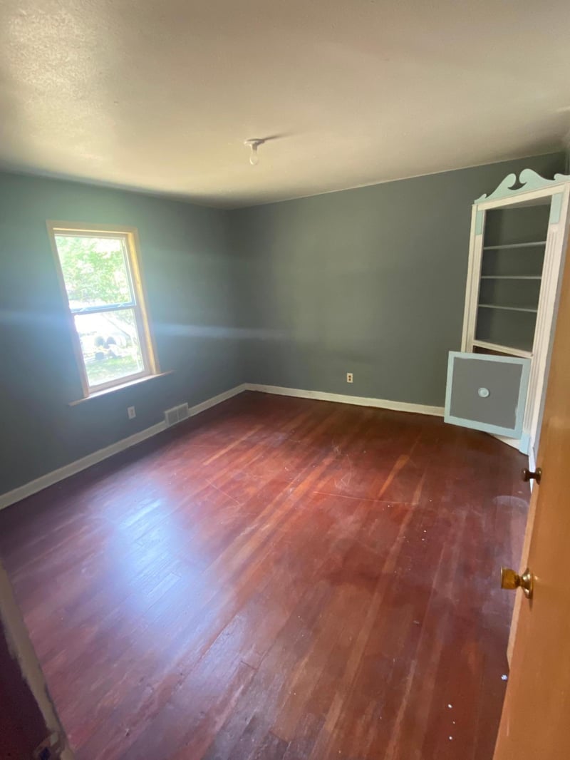 461 2nd St, Clements, MN 56224