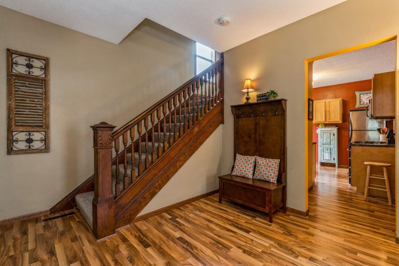 3825 Standish Ave, Minneapolis, MN 55407