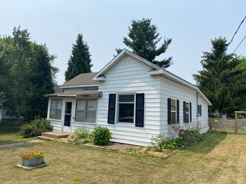 121 Elm St N, Turtle Lake, WI 54889