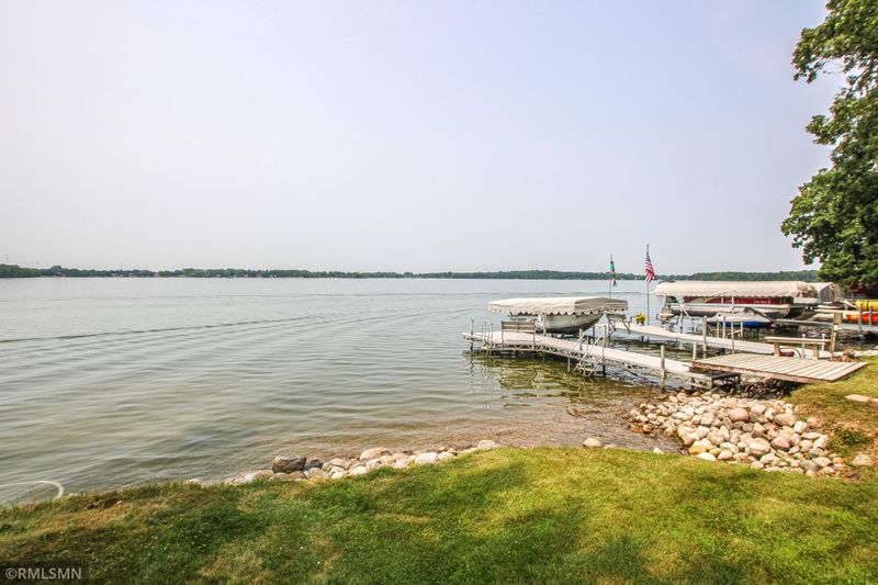 17889 E Swan Lake Rd, Fergus Falls, MN 56537