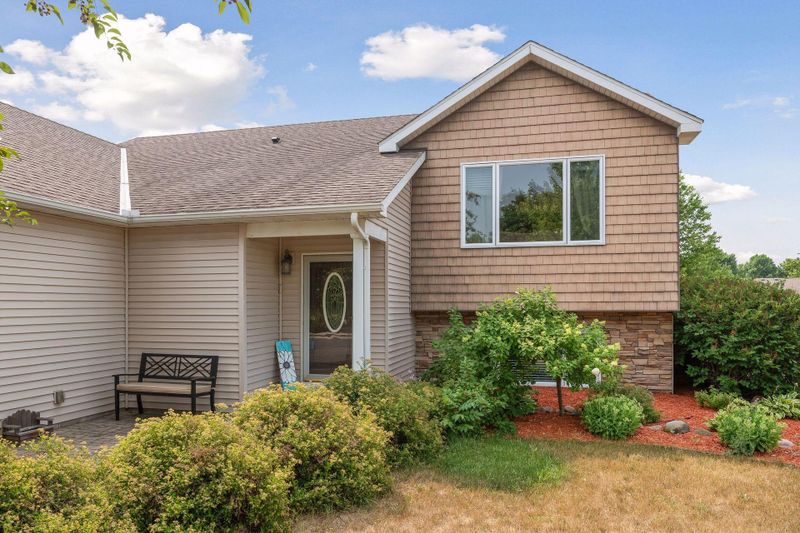 804 Fox Trl, Buffalo, MN 55313