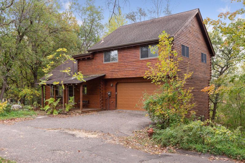 104 Craig Pl, Willernie, MN 55090