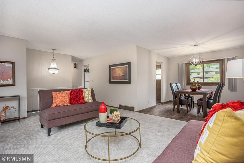 1534 Clarence St, Saint Paul, MN 55106