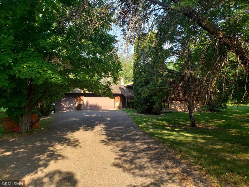 13575 Hynes Rd, Rogers, MN 55374