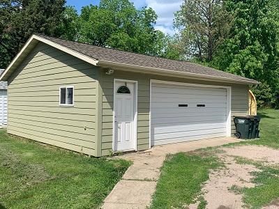 705 3rd St S, Waterville, MN 56096