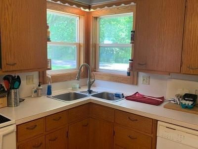 705 3rd St S, Waterville, MN 56096