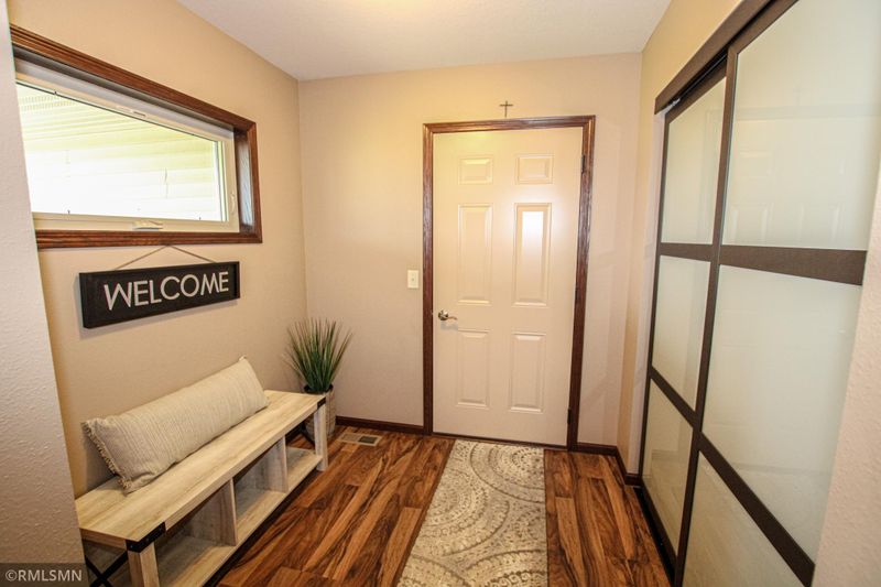 2732 Sailor Dr NE, Alexandria, MN 56308