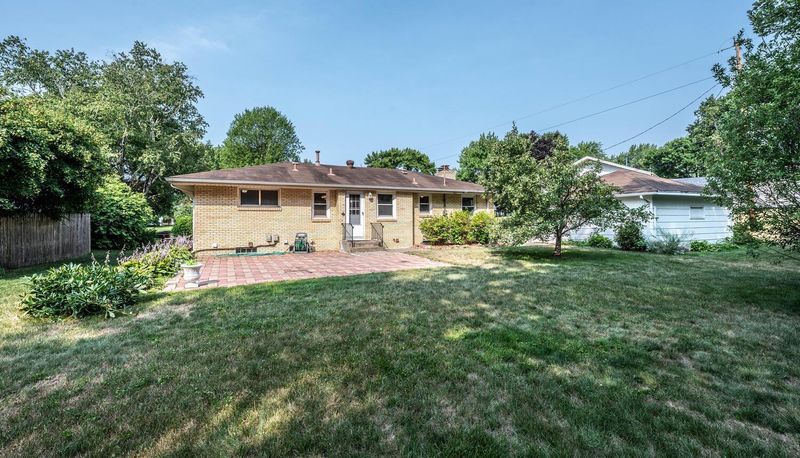 8831 Knox Ave S, Bloomington, MN 55431