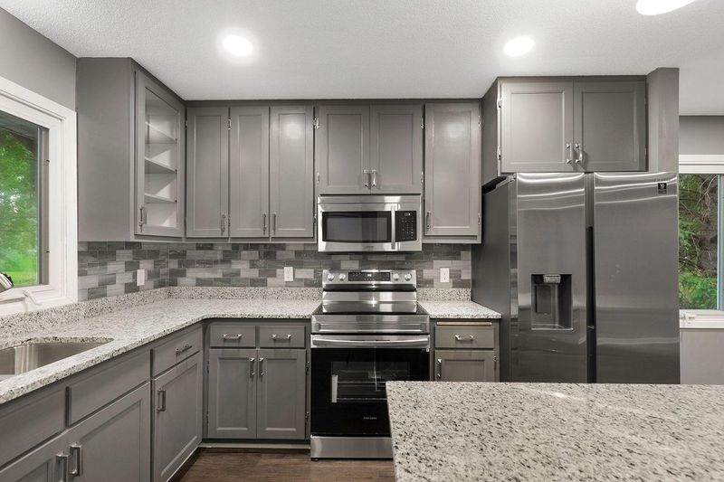 414 Clover Leaf Pw NE, Blaine, MN 55434