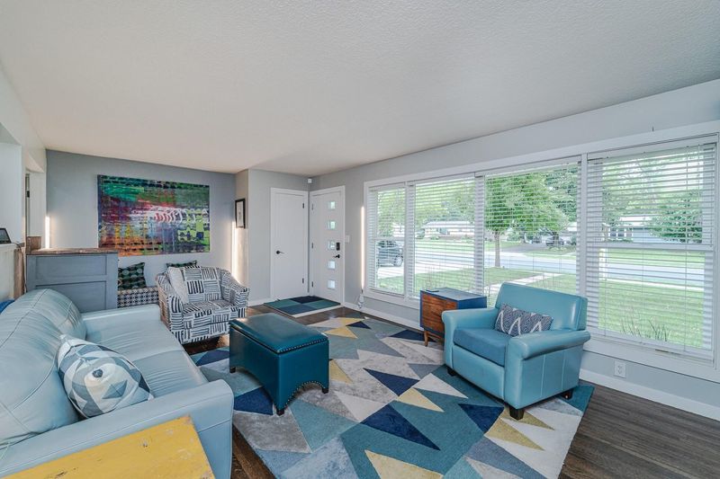 12669 Natchez Ave, Savage, MN 55378