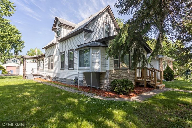 4904 32nd Ave S, Minneapolis, MN 55417