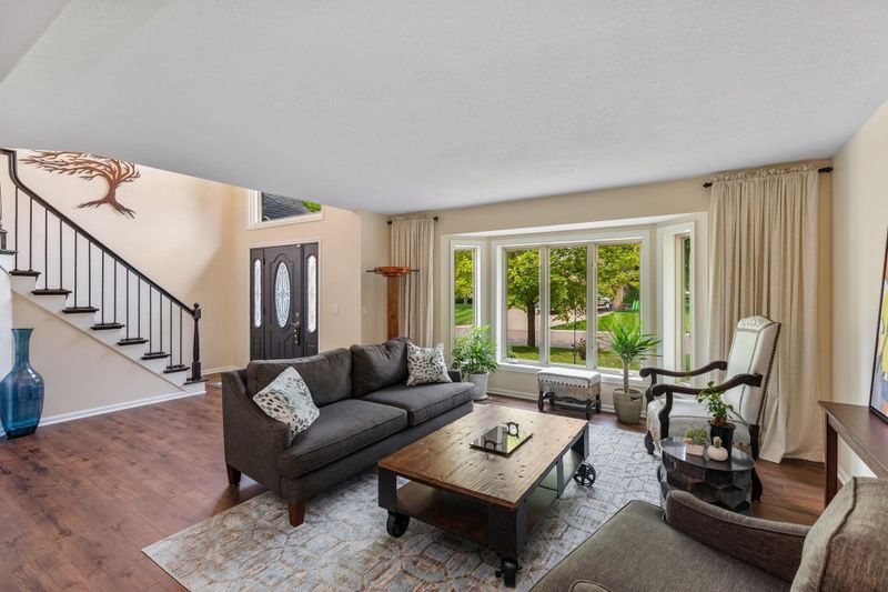 6365 Minnesota Ln N, Maple Grove, MN 55311