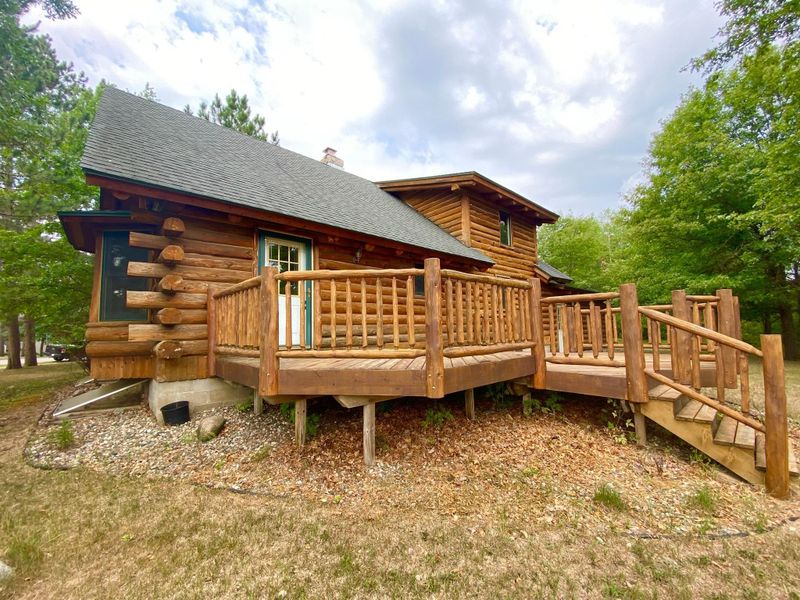 731 5th Ln NW, Menahga, MN 56464