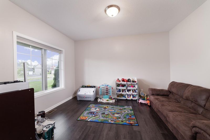 7730 Mackenzie Ave NE, Otsego, MN 55330