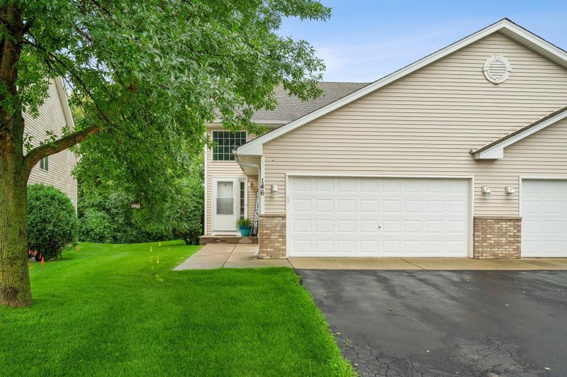 146 Pheasant Ridge Dr, Montrose, MN 55363