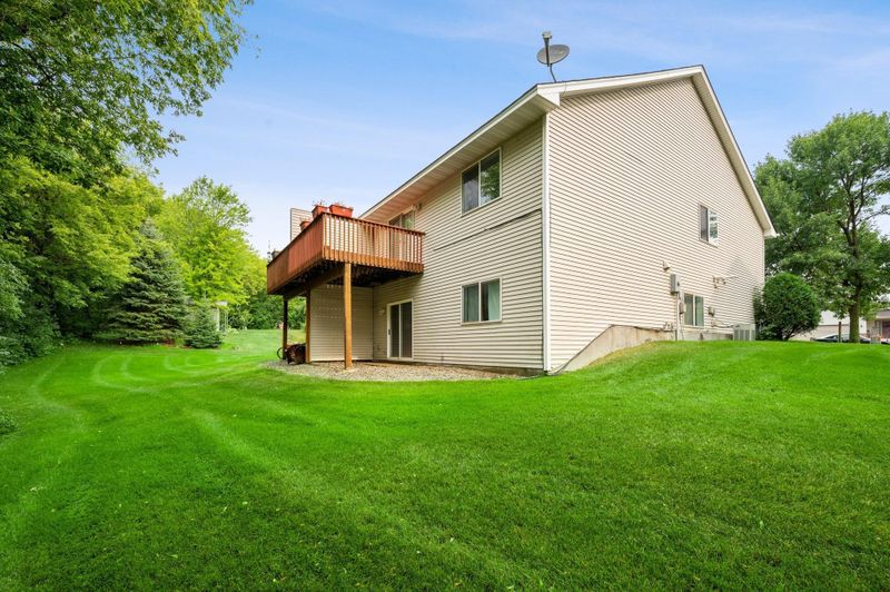 146 Pheasant Ridge Dr, Montrose, MN 55363