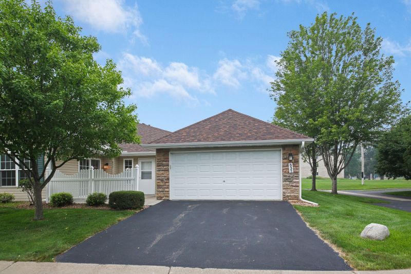 832 Roundhouse St, Shakopee, MN 55379