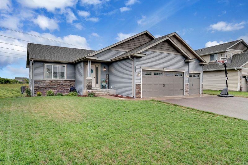 4931 87th St NE, Monticello, MN 55362