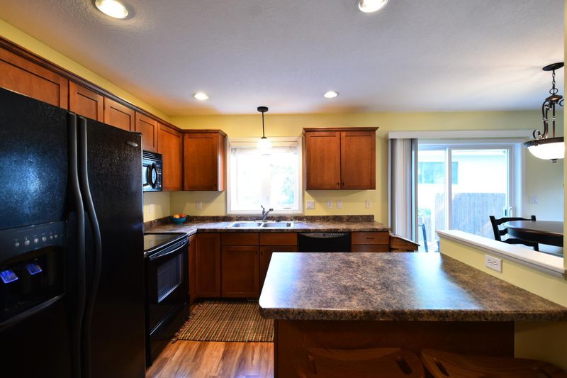 106 2nd Ave NE #A, Kasson, MN 55944