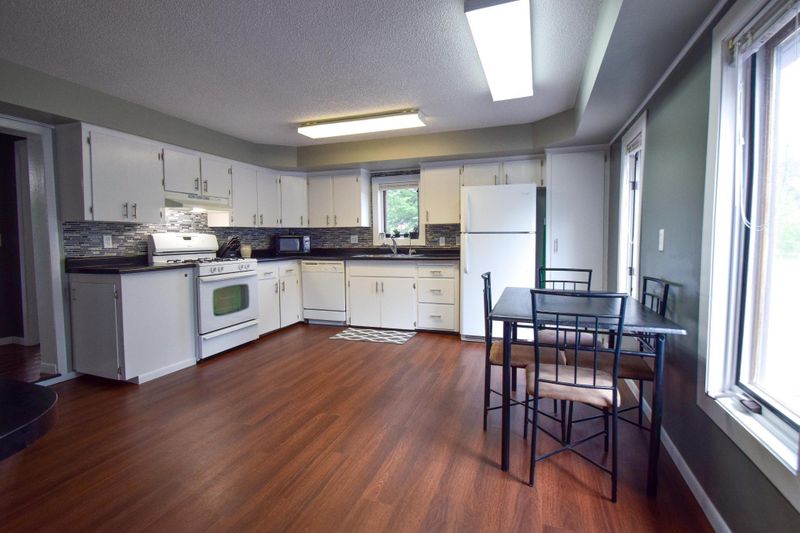 403 Central Ave S, Park Rapids, MN 56470