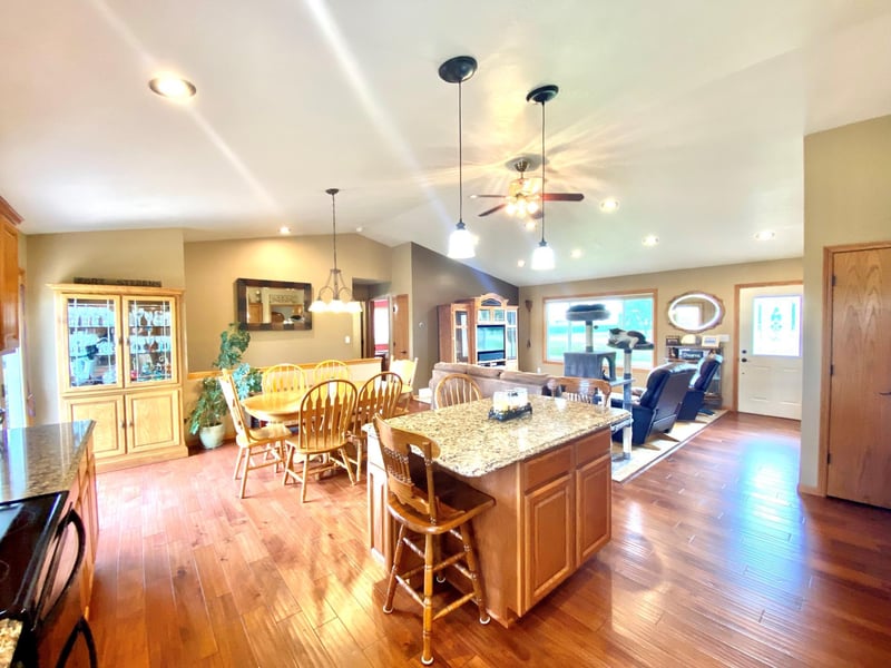 89794 380th Ave, Heron Lake, MN 56137