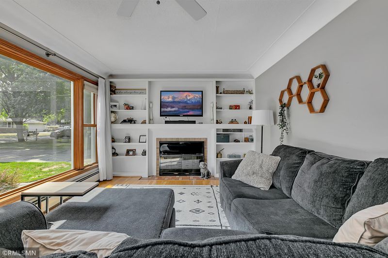 87 Woodhill Rd, Saint Cloud, MN 56301