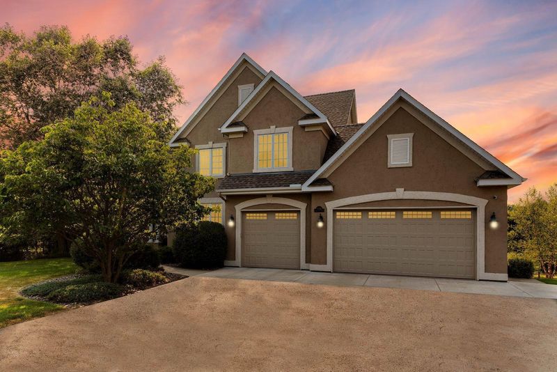 12210 Heather Ave N, Hugo, MN 55038