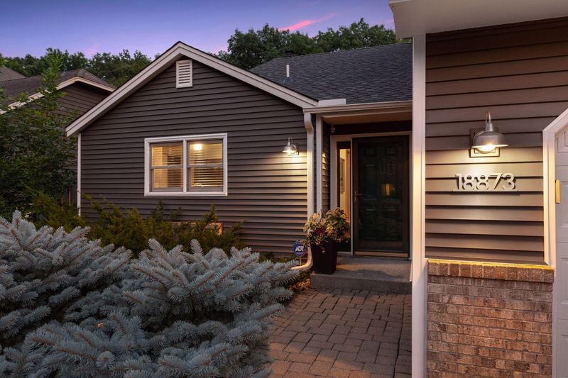 18873 Twilight Trl, Eden Prairie, MN 55346