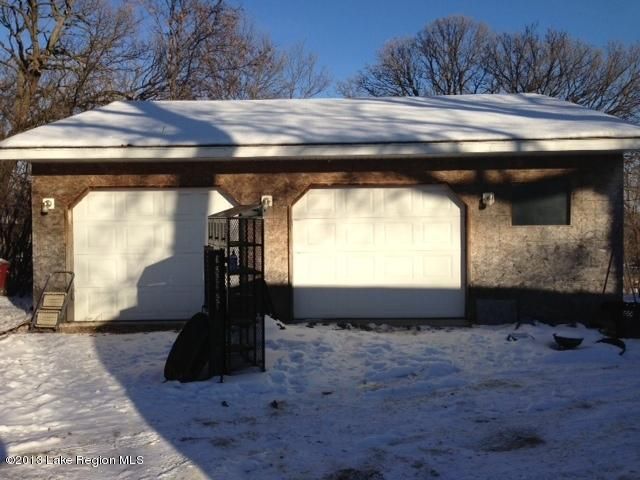 713 E Adolphus Ave, Fergus Falls, MN 56537
