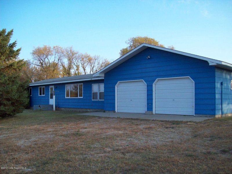 34205 260th St, Underwood, MN 56586