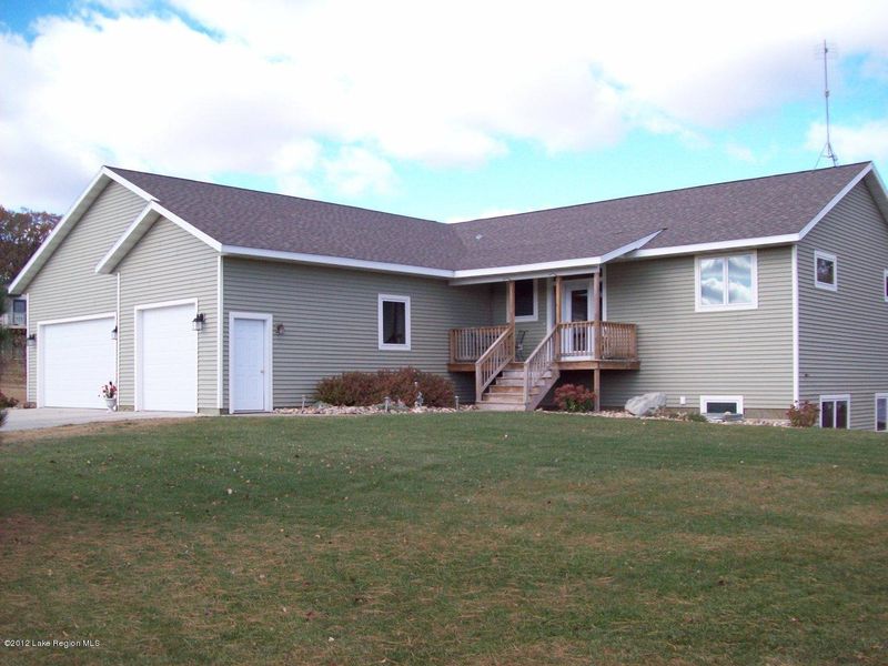 35409 Rolling Hills Dr, Underwood, MN 56586